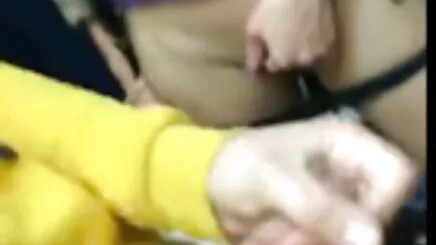 Leah amatör dul porno Lyons ve bir Ferrari