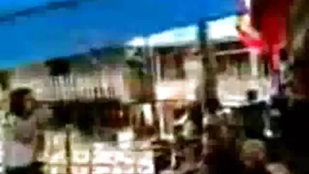 Kötü türbanlı porno yabancı doğum günü sürprizi