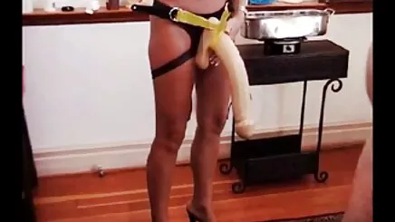 annesi porno bakire türk