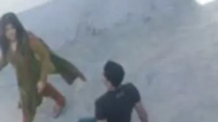 Kız öğrenci türk porno oral seks, cum oynuyor