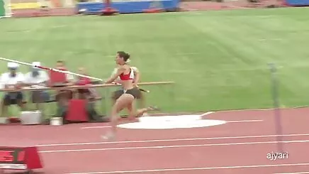 Siyah bir adamla olan aşkı büyük götlü türk